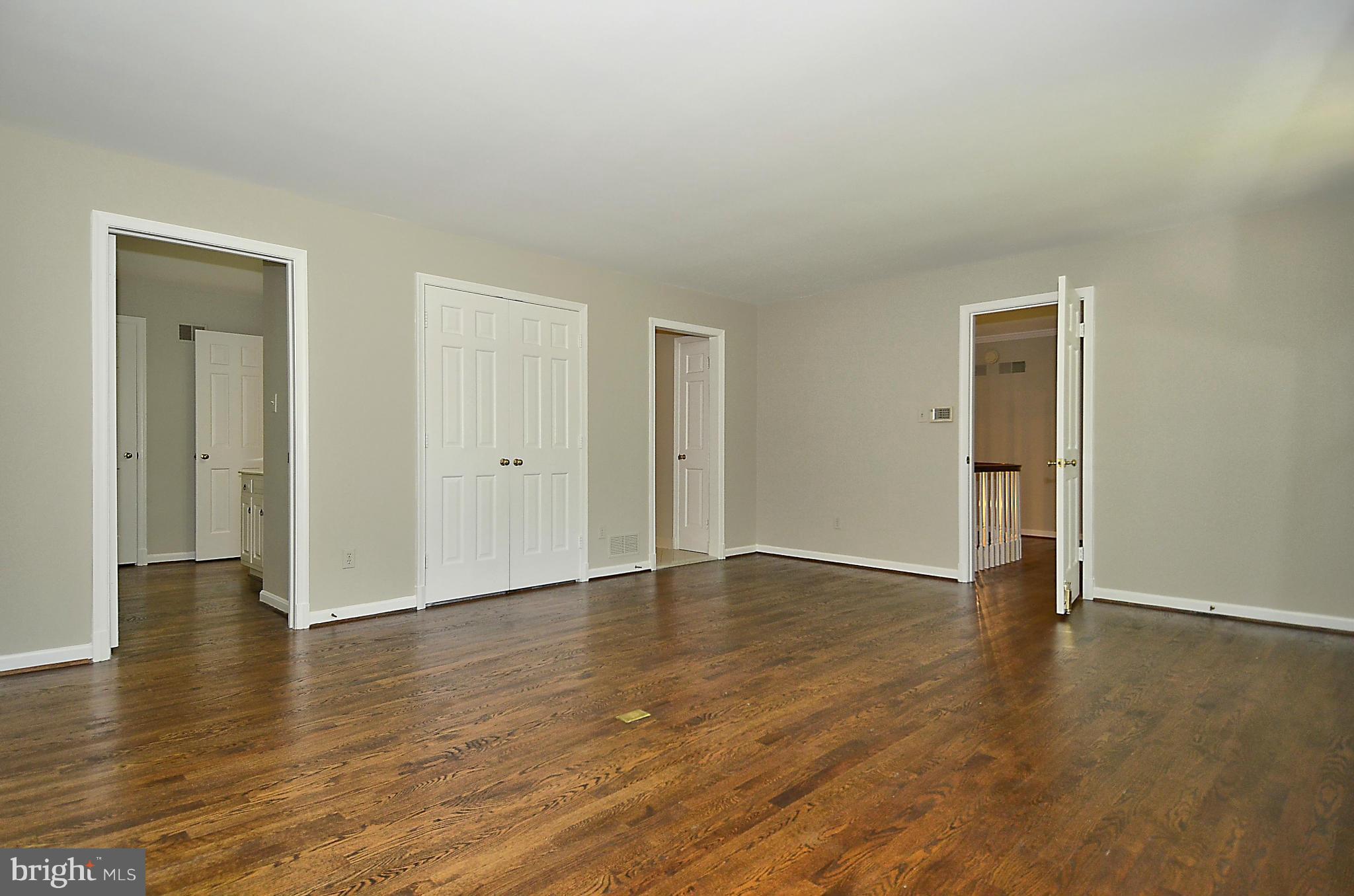 12405 Beall Spring Road Potomac, MD 20854 - Photo 24 of 30 Bedroom (Master)