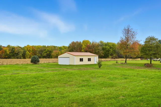 $225,000 | 1923 Highway 66, Athens, MI 49011