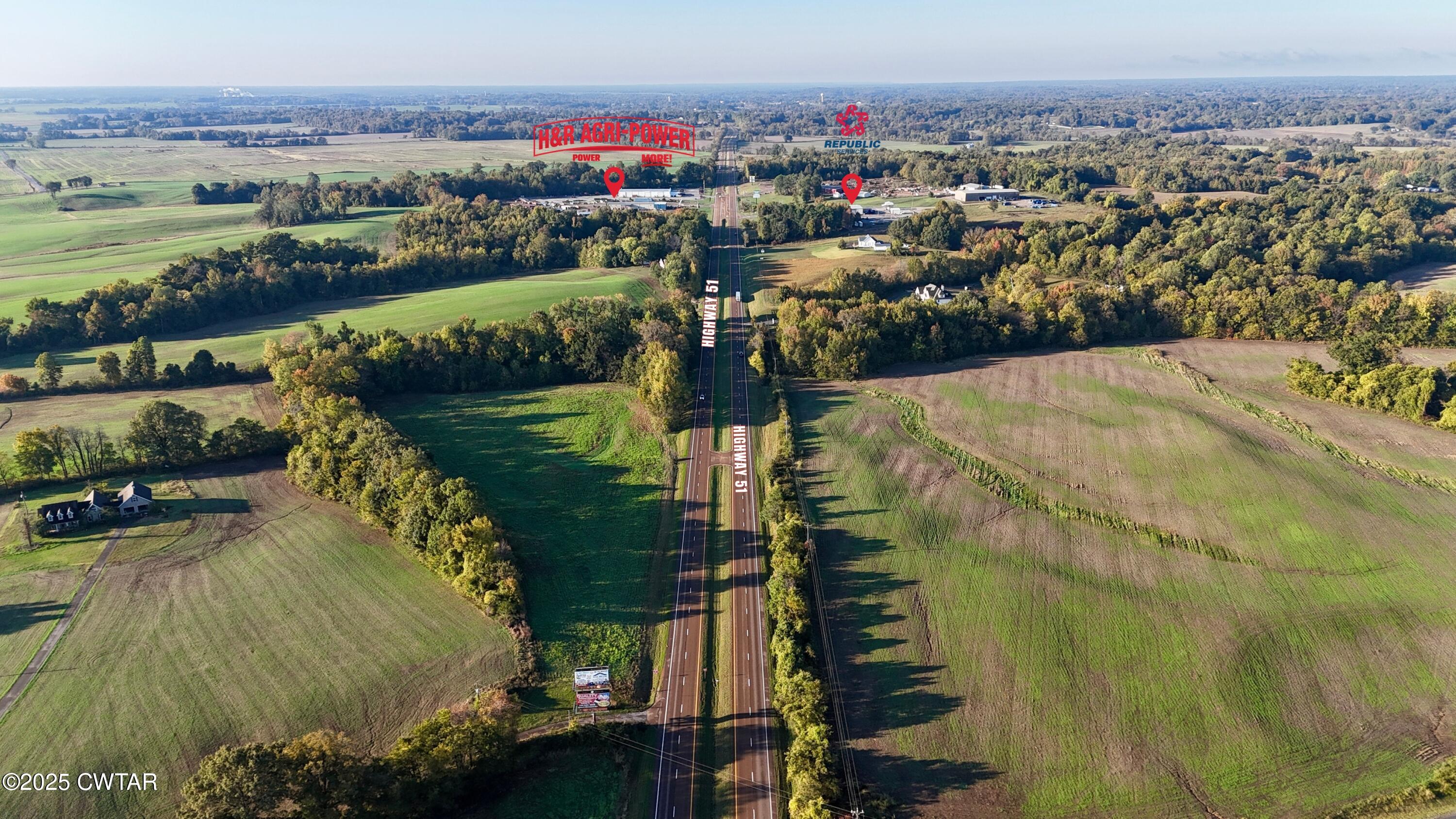 0 Reese Alexander Road Union City, TN 38261 - Photo 3 of 6 a view of a city and lake view
