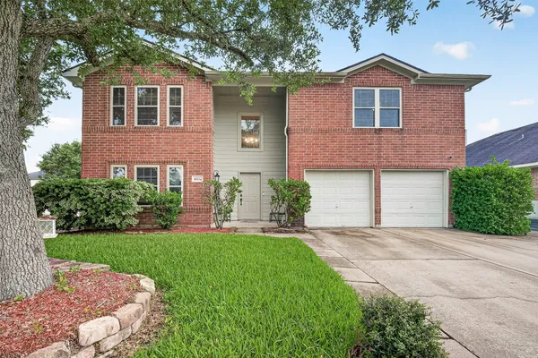 $480,000 | 10634 Redwood Drive, Baytown, TX 77523