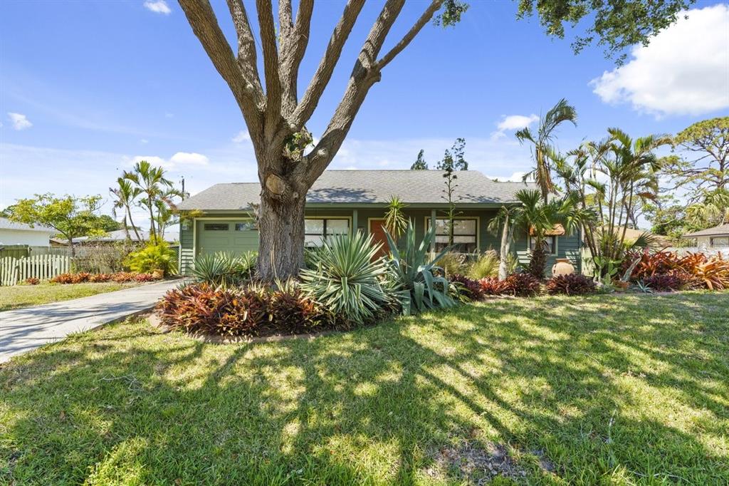 888 Kimball Road Venice, FL 34293 - Photo 1 of 1
