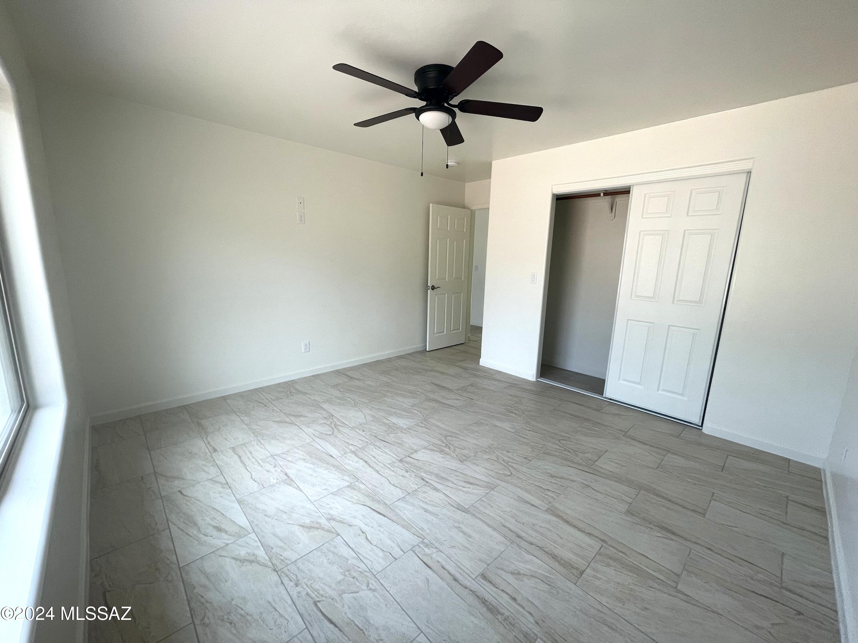 945 Epun Court Rio Rico, AZ 85648 - Photo 7 of 17