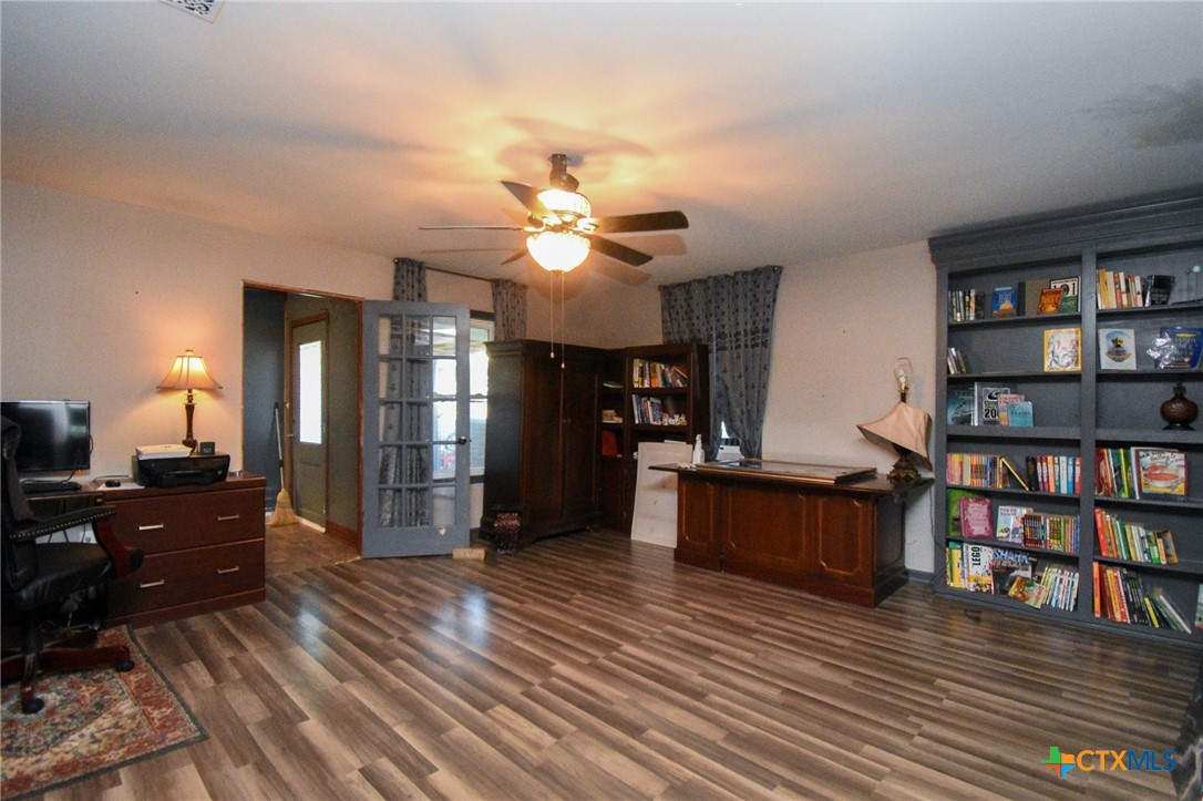 5971 Wood Hi Road Victoria, TX 77905 - Photo 20 of 48