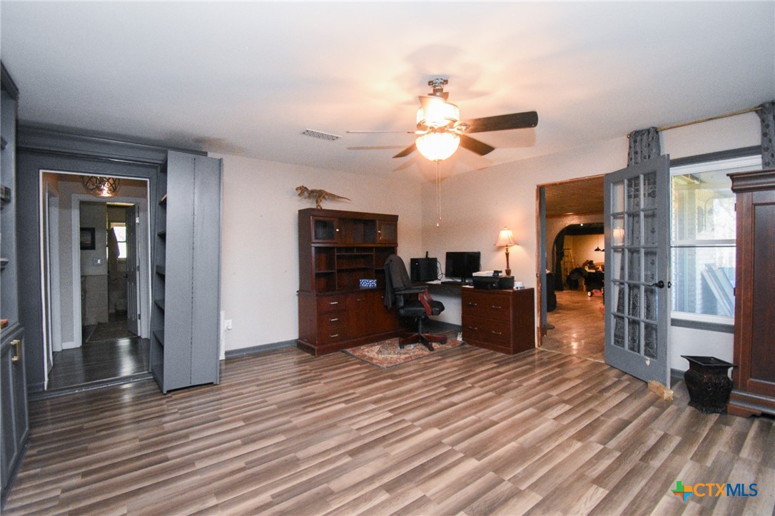 5971 Wood Hi Road Victoria, TX 77905 - Photo 21 of 48