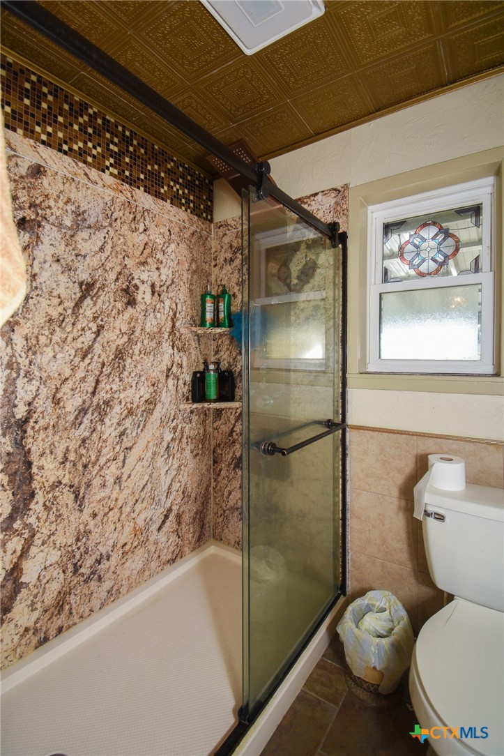 5971 Wood Hi Road Victoria, TX 77905 - Photo 25 of 48