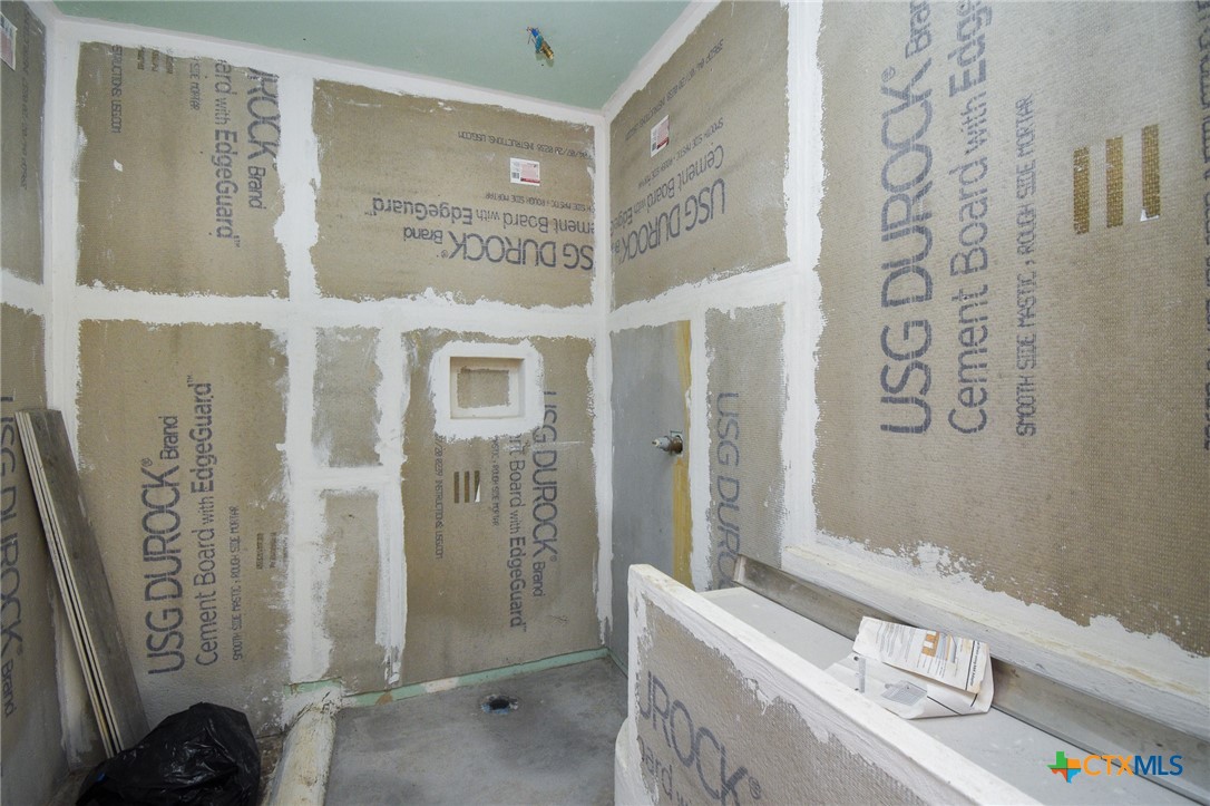 5971 Wood Hi Road Victoria, TX 77905 - Photo 35 of 48