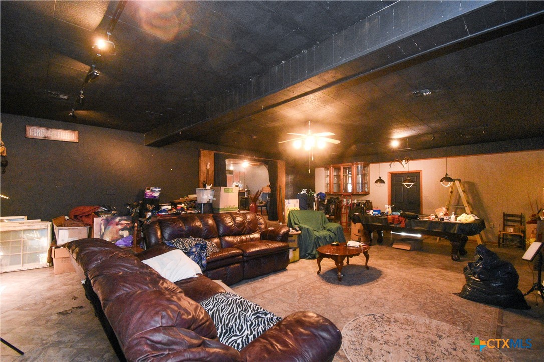 5971 Wood Hi Road Victoria, TX 77905 - Photo 6 of 48