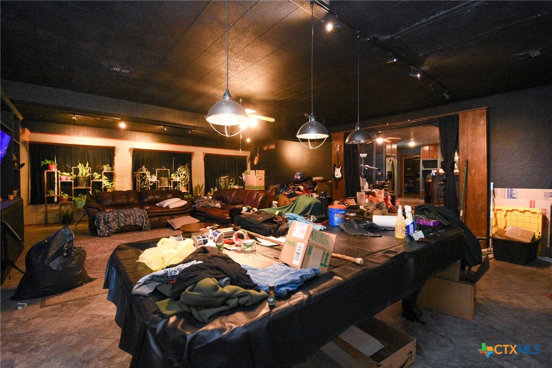 5971 Wood Hi Road Victoria, TX 77905 - Photo 9 of 48