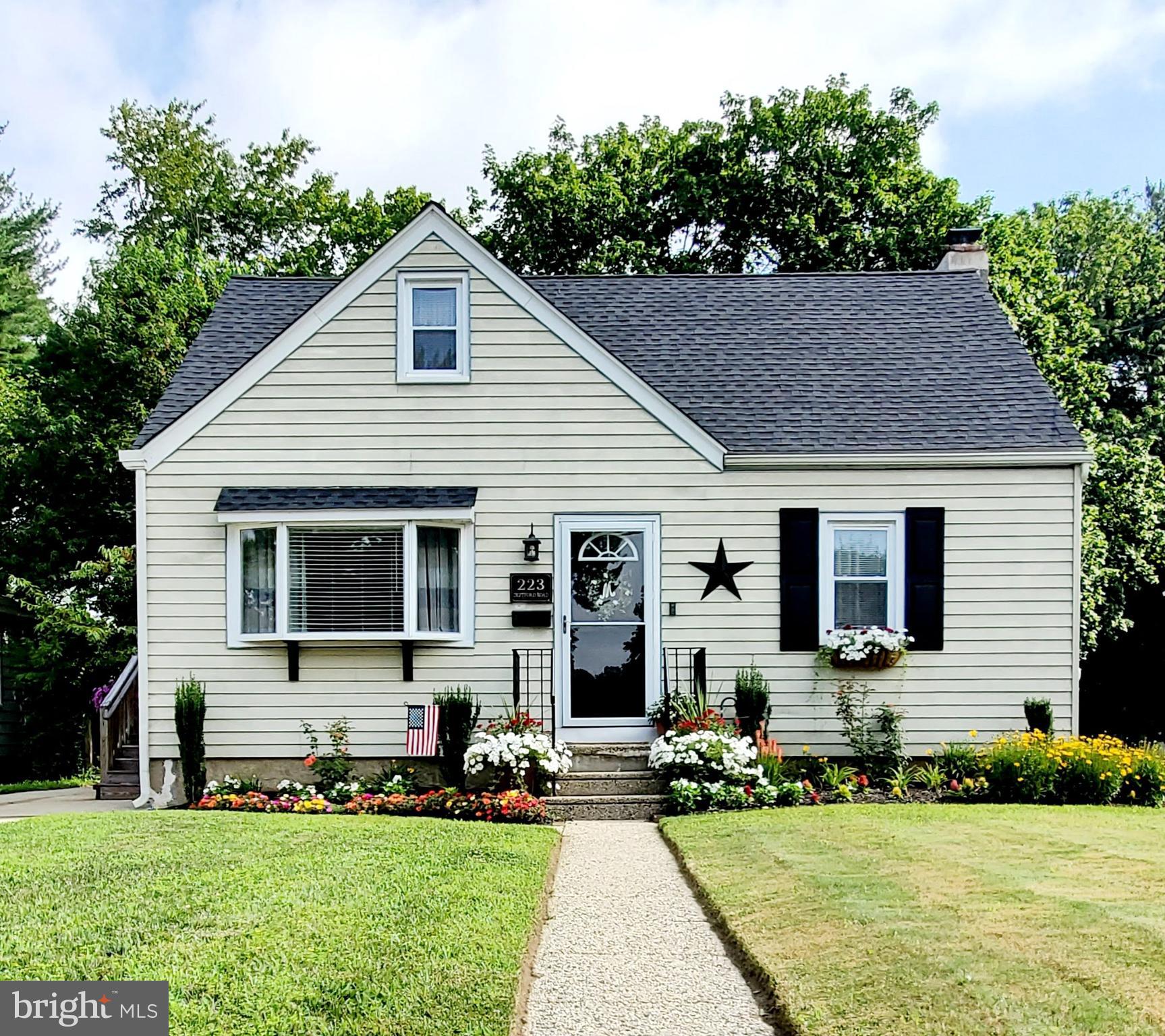 223 Deptford Road Glassboro, NJ 08028 - Photo 1 of 21