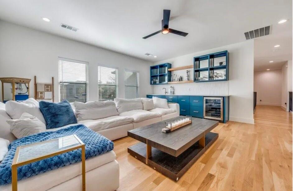 3253 Jubilee Trail Dallas, TX 75229 - Photo 27 of 31 Media room/ office or studio/game room.