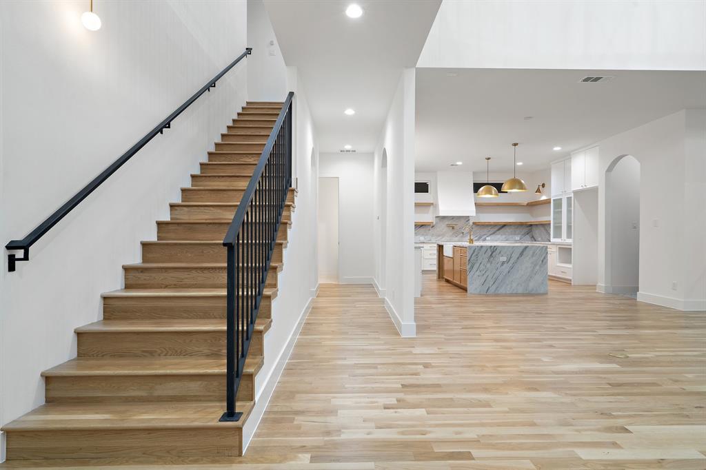 3253 Jubilee Trail Dallas, TX 75229 - Photo 5 of 31