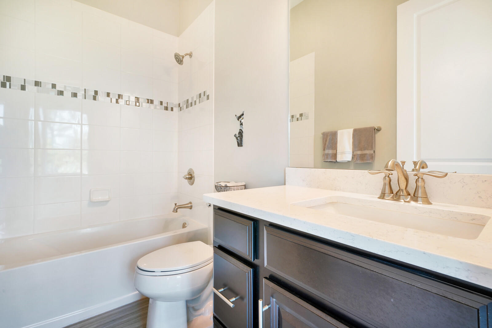 4572 Southwest Millbrook Lane Stuart, FL 34997 - Photo 27 of 38 Bath 2