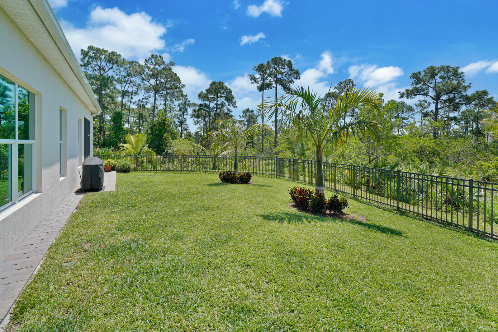 4572 Southwest Millbrook Lane Stuart, FL 34997 - Photo 32 of 38 51_Image_38_mls