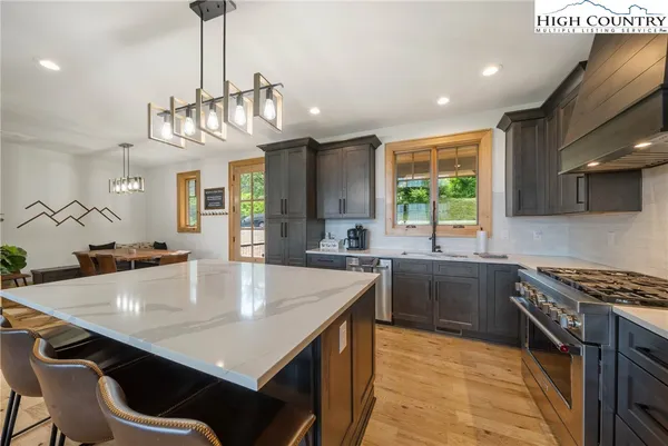 $1,850,000 | 68 Fernwood Trail, Elk Park, NC 28622