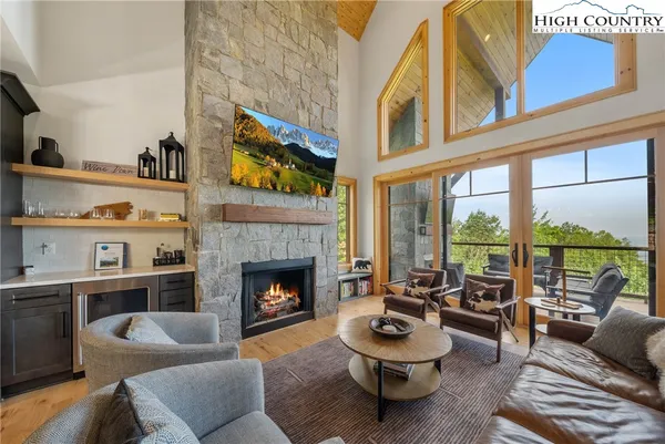 $1,850,000 | 68 Fernwood Trail, Elk Park, NC 28622