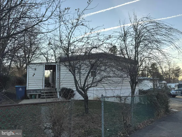 $109,900 | 1800 Bel Air Road, Unit 66, Woodbridge, VA 22191