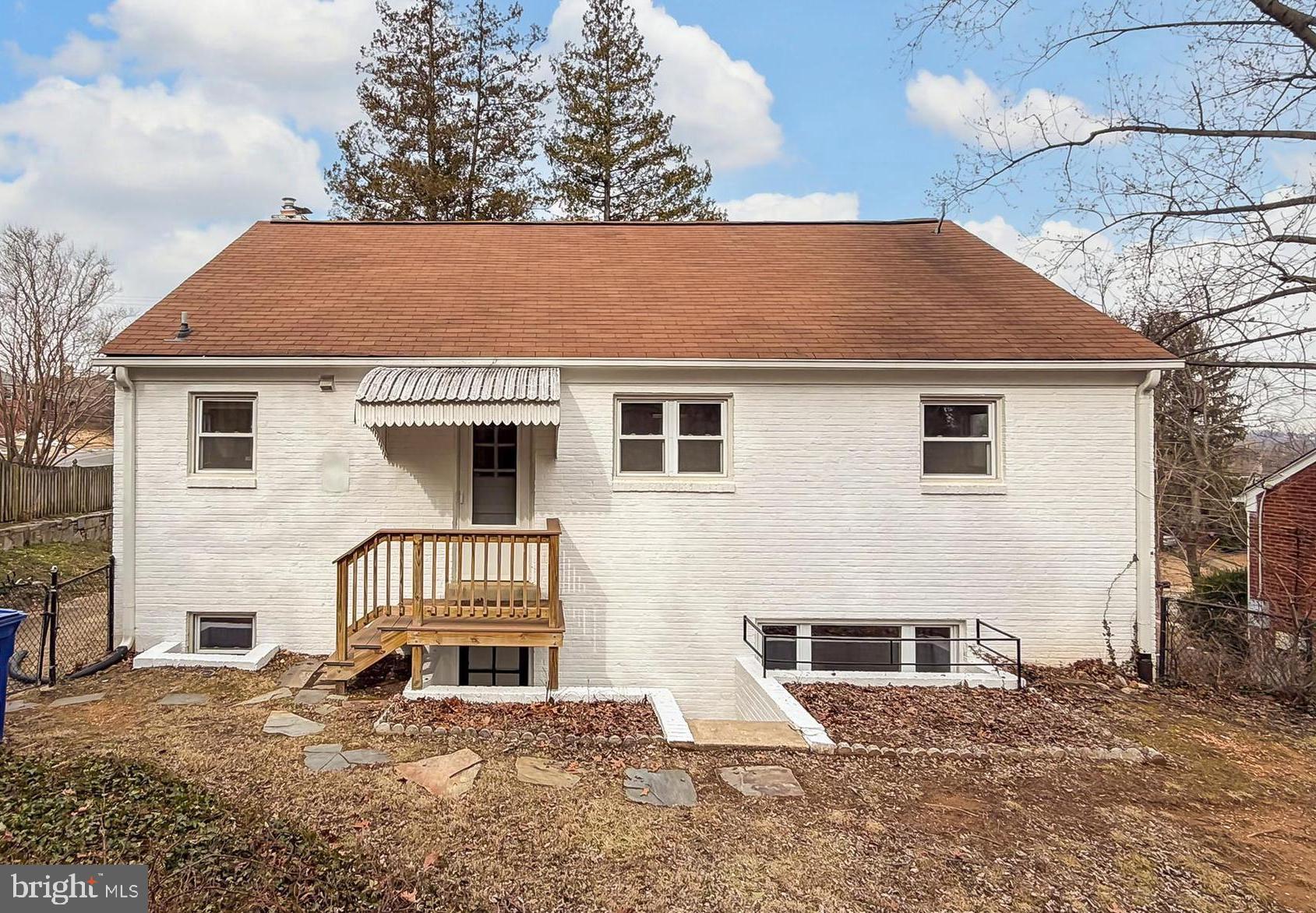 905 North McKinley Road Arlington, VA 22205 - Photo 32 of 32