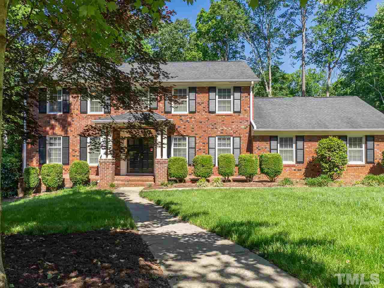 800 Faulkner Place Raleigh, NC 27609 - Photo 1 of 28