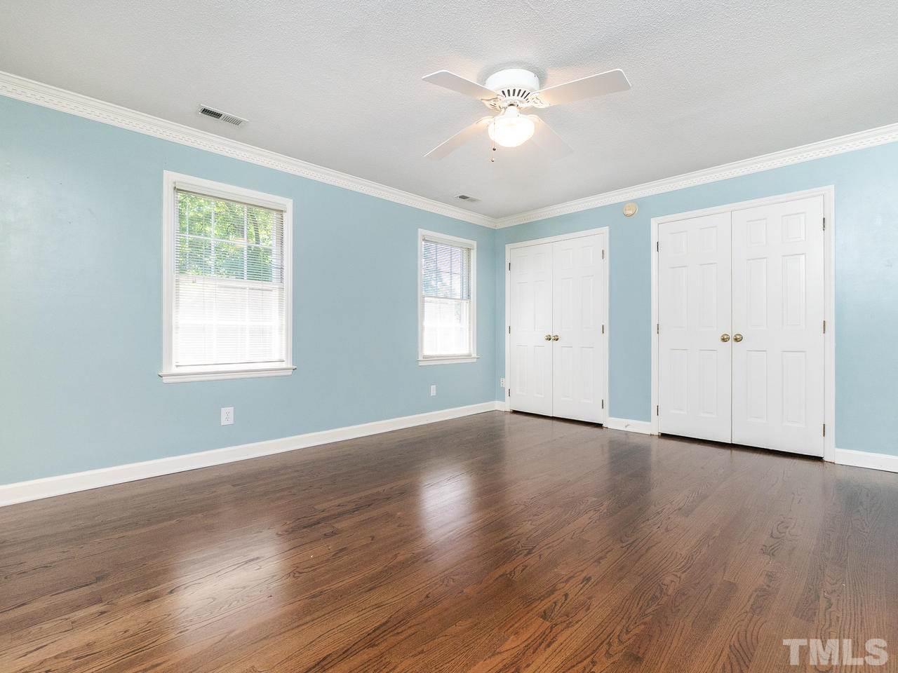 800 Faulkner Place Raleigh, NC 27609 - Photo 19 of 28