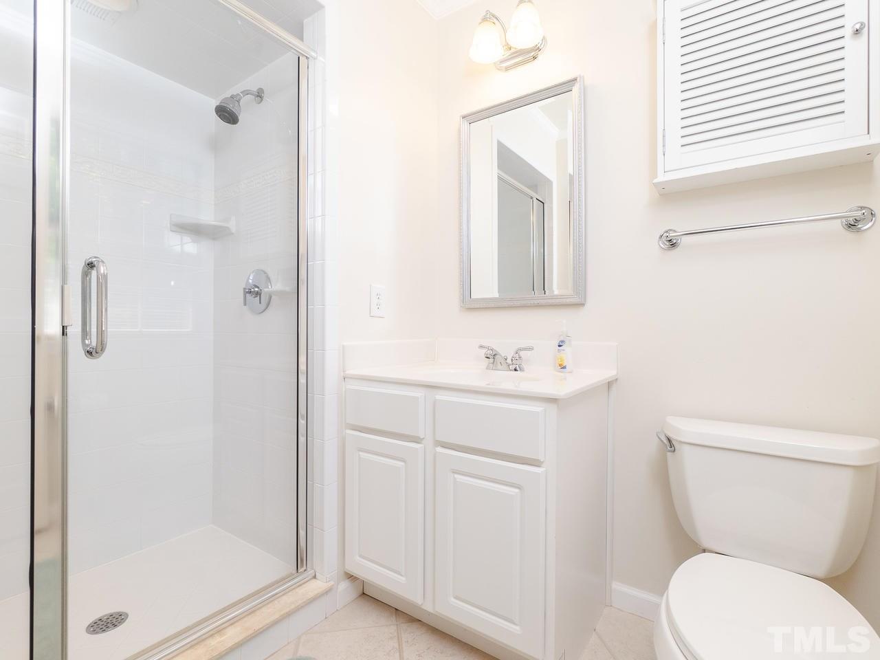 800 Faulkner Place Raleigh, NC 27609 - Photo 20 of 28