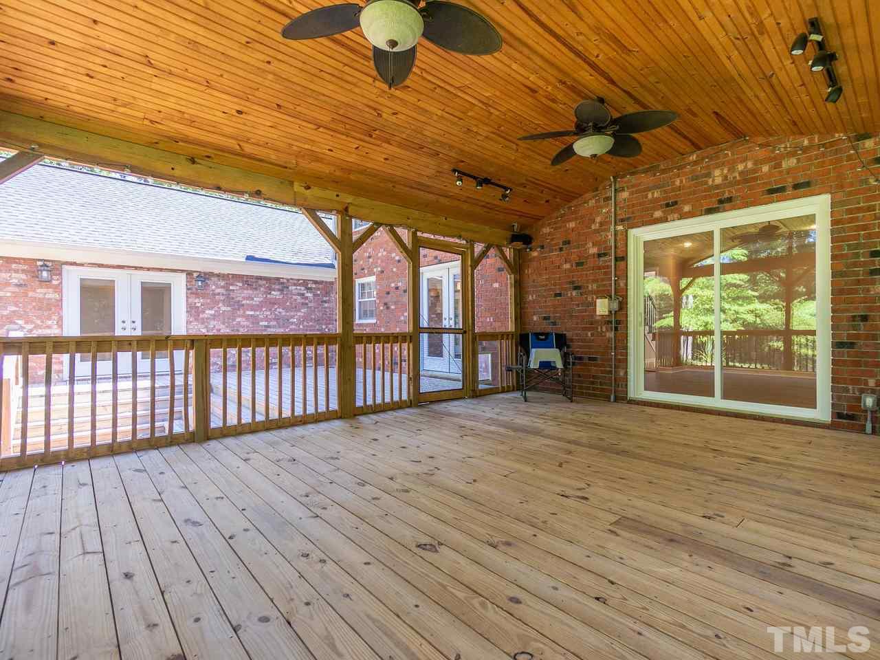 800 Faulkner Place Raleigh, NC 27609 - Photo 24 of 28