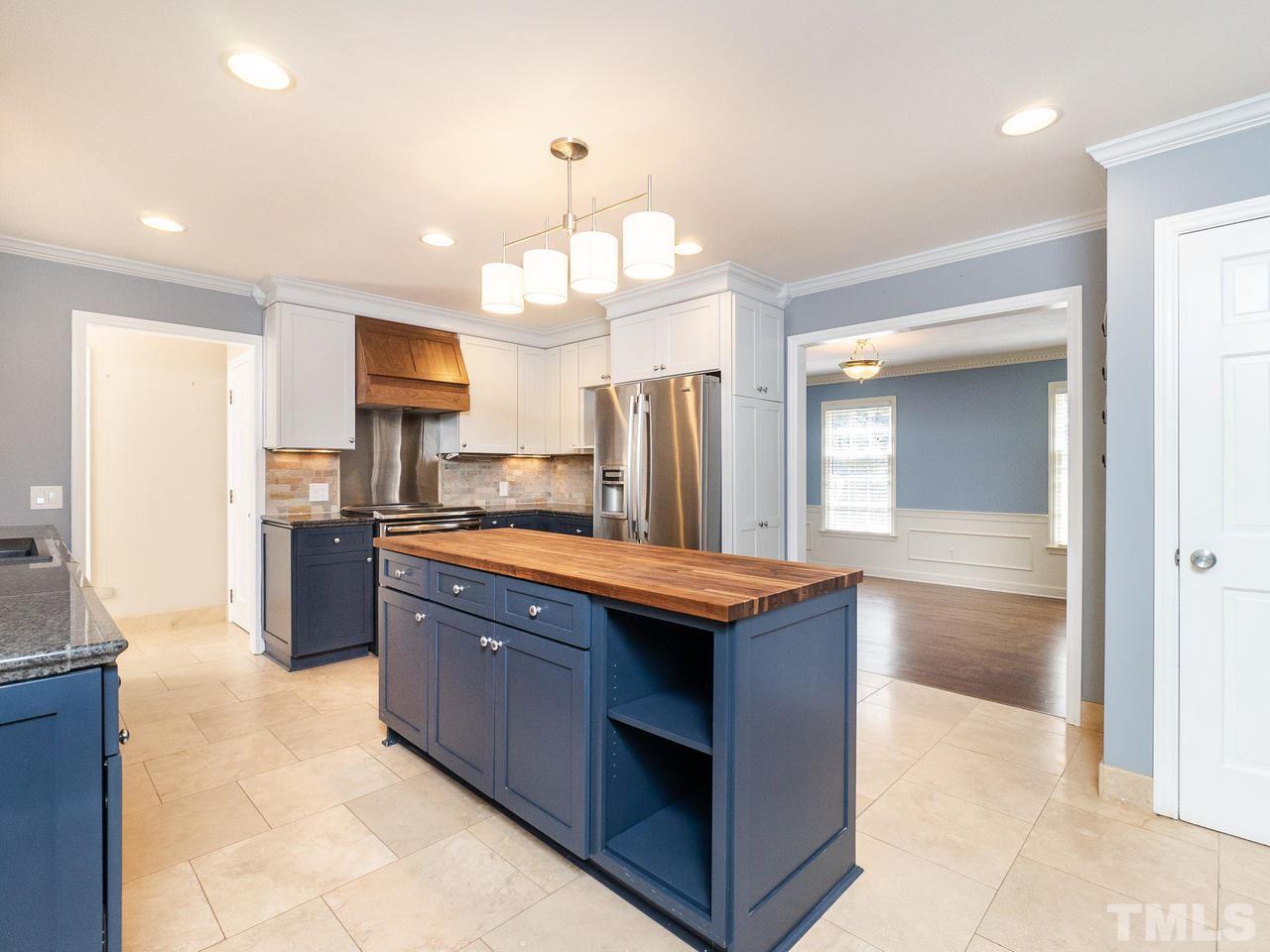 800 Faulkner Place Raleigh, NC 27609 - Photo 8 of 28
