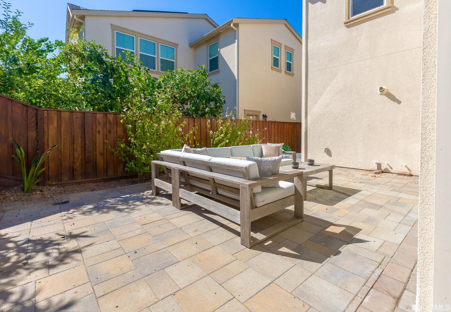 4456 Sunset View Drive Dublin, CA 94568 - Photo 37 of 40 a outdoor space with a couch