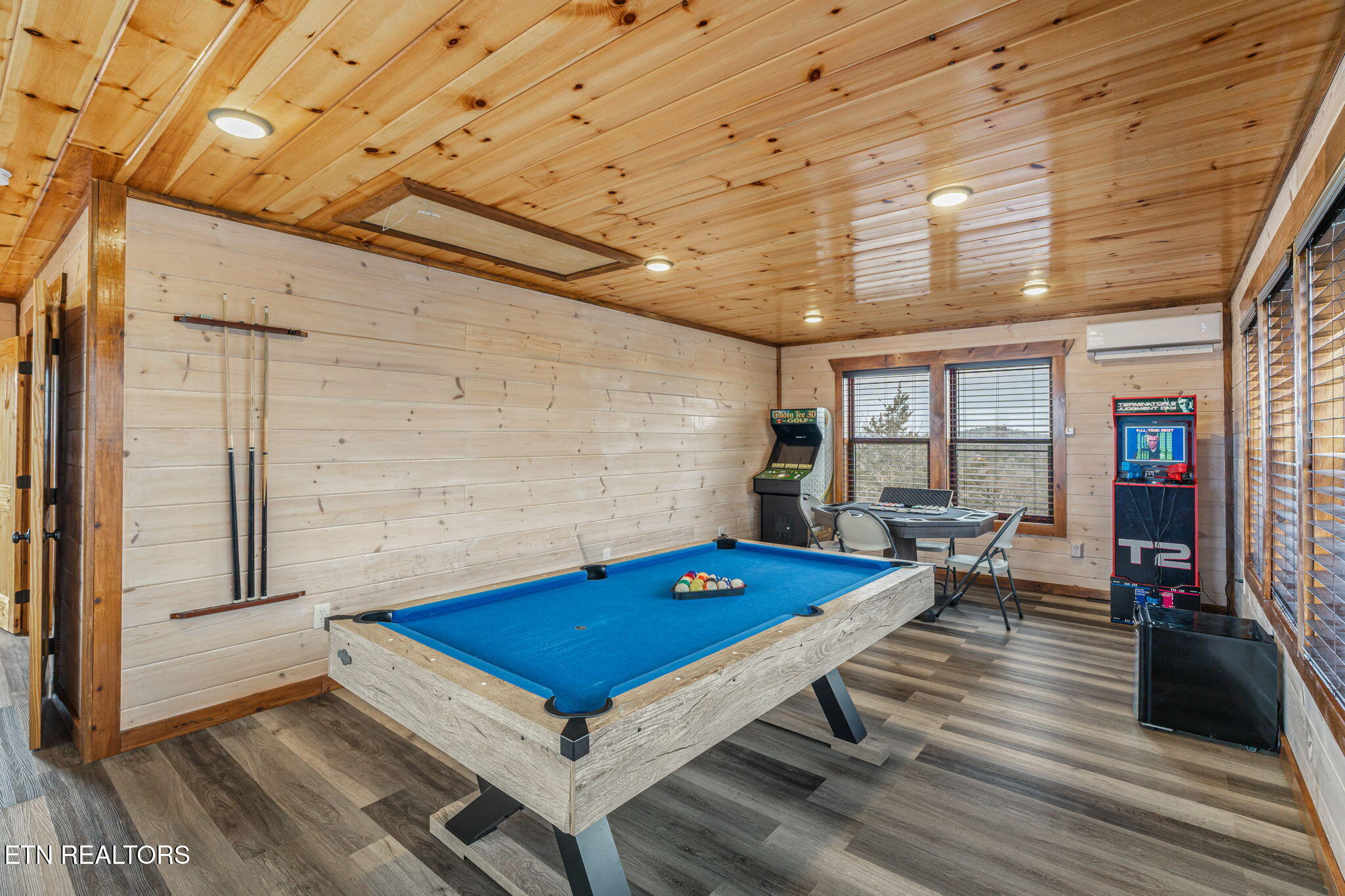 2138 Kerr Road Sevierville, TN 37876 - Photo 46 of 50 Game Room