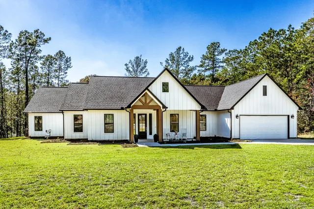 $719,000 | 111 Eagle Run Road, Willis, TX 77378