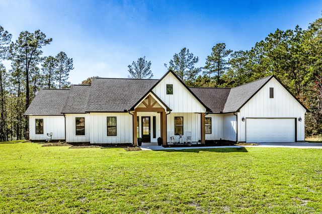 $719,000 | 111 Eagle Run Road, Willis, TX 77378