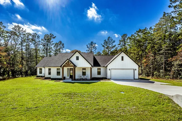 $719,000 | 111 Eagle Run Road, Willis, TX 77378