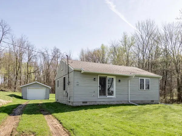 $249,900 | 157 Peterson Drive, Gobles, MI 49055