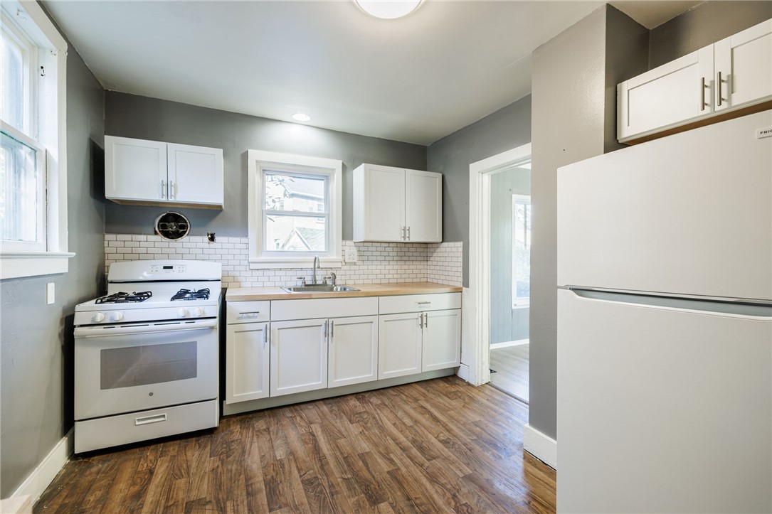 223 Cummings Street Rochester, NY 14609 - Photo 12 of 22 kitchen