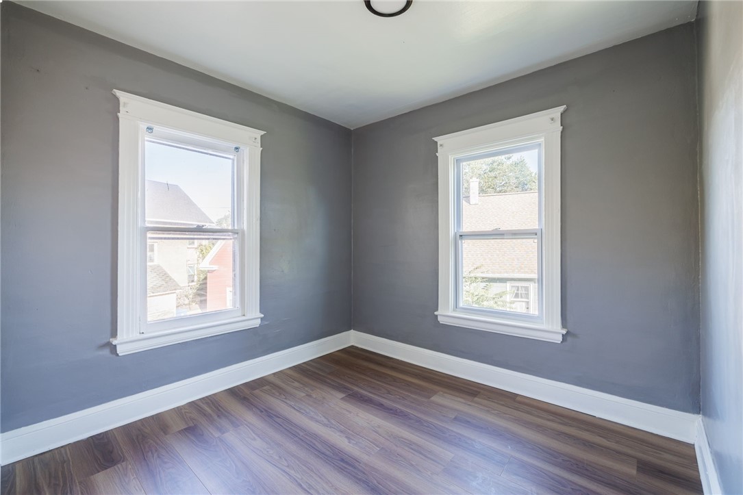 223 Cummings Street Rochester, NY 14609 - Photo 16 of 22