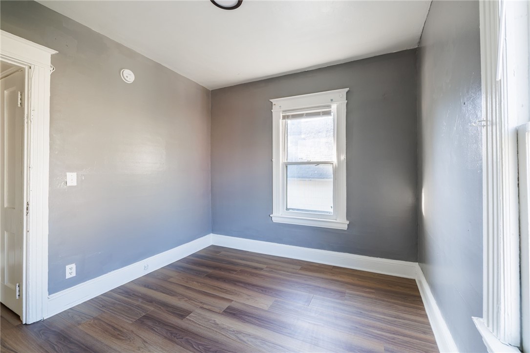 223 Cummings Street Rochester, NY 14609 - Photo 19 of 22