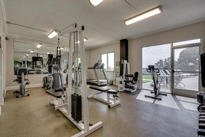 1131 Stringers Ridge Road, Unit 6B Chattanooga, TN 37405 - Photo 44 of 47 1131 45