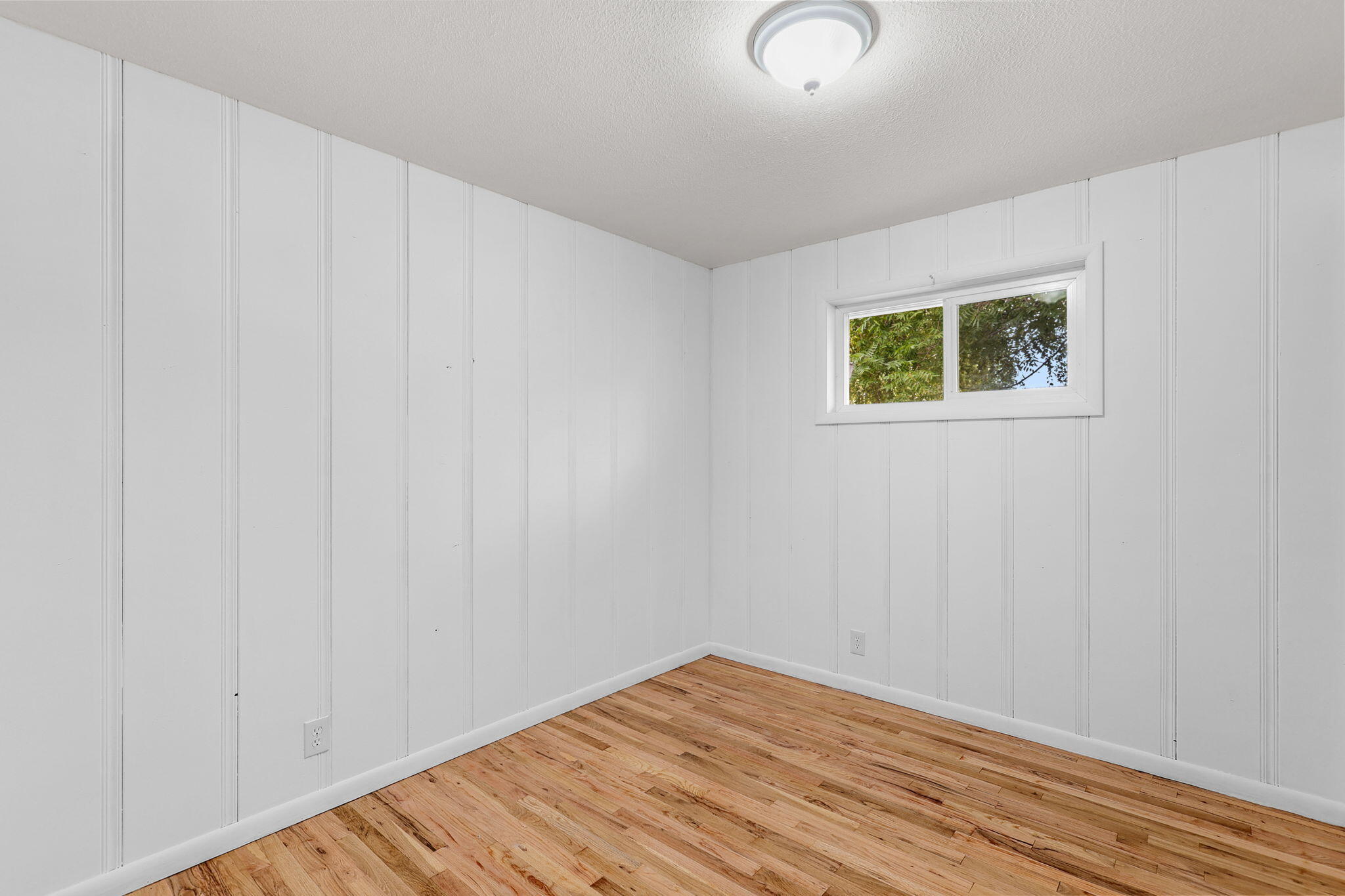 3071 Marmac Road Anderson, CA 96007 - Photo 17 of 28 Bedroom 2