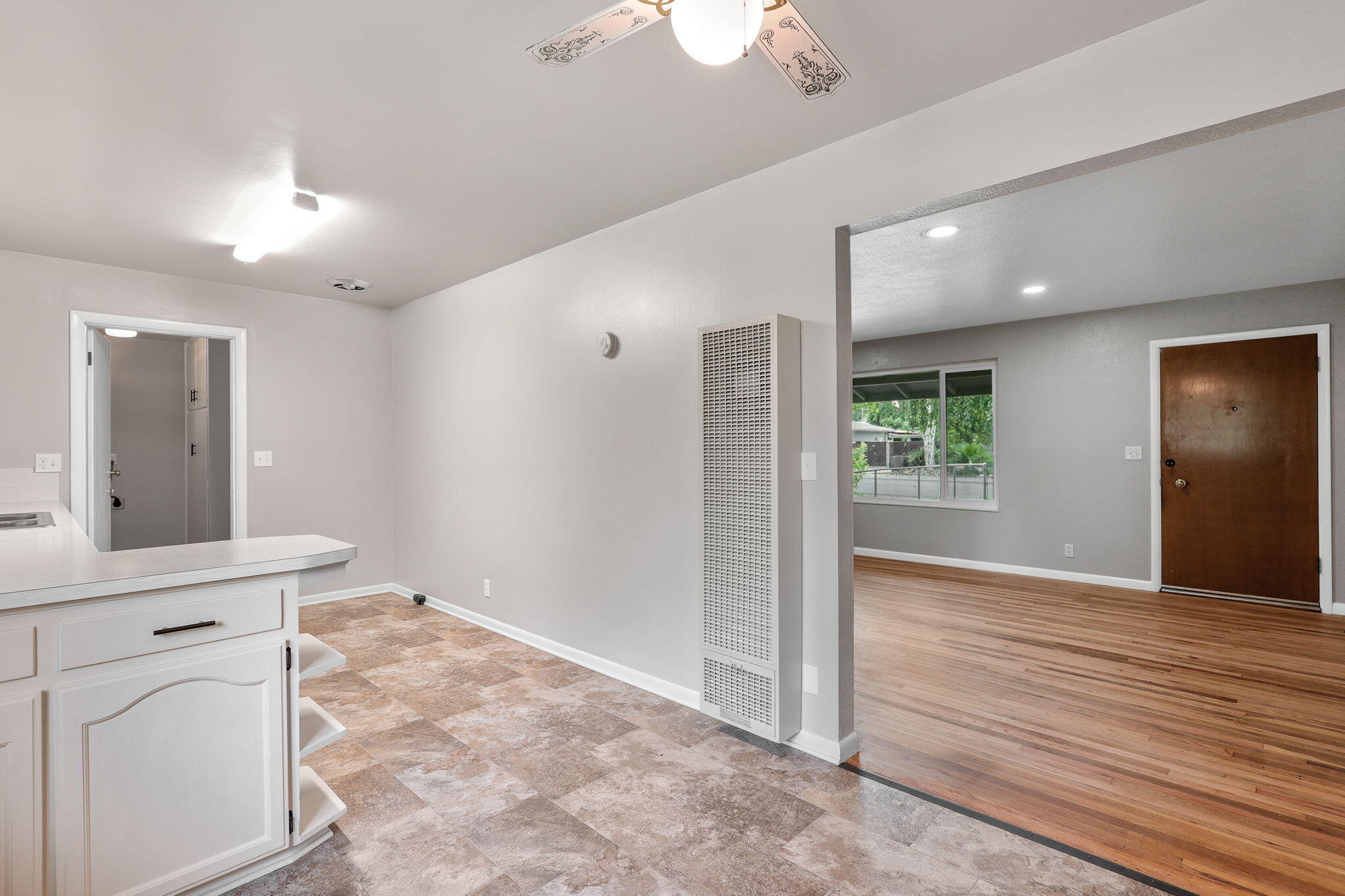 3071 Marmac Road Anderson, CA 96007 - Photo 8 of 28 Kitchen
