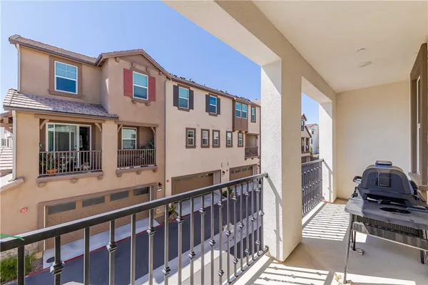 $615,000 | 40709 Melrose Drive, Temecula, CA 92591