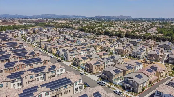 $615,000 | 40709 Melrose Drive, Temecula, CA 92591