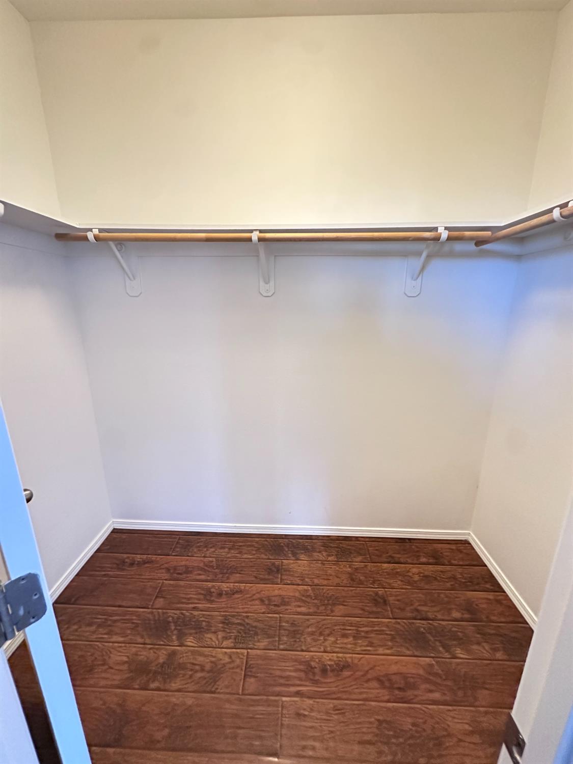 6642 East Cetti Avenue Fresno, CA 93727 - Photo 15 of 18 a view of a room