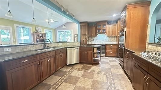 172 Arah Street Manchester, NH 03104 - Photo 9 of 42