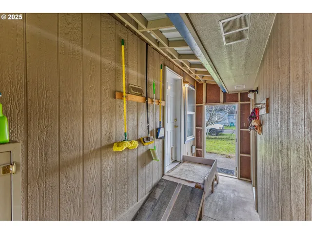 $375,000 | 620 North Bay Street, Waldport, OR 97394