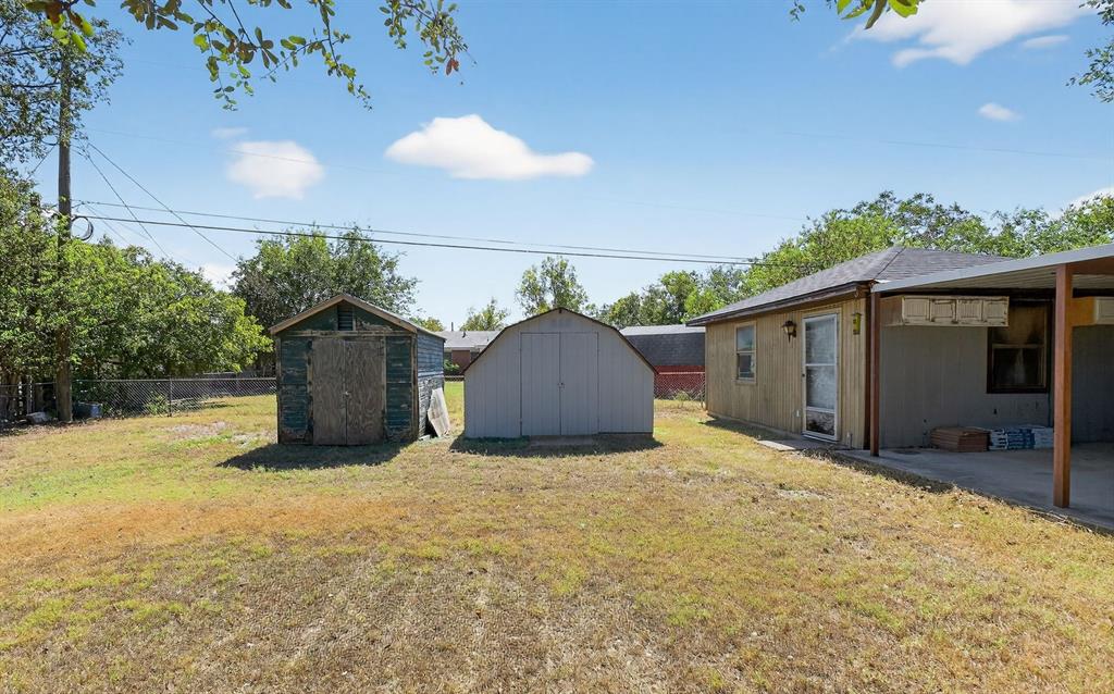 604 Fegan Street Weatherford, TX 76086 - Photo 29 of 36