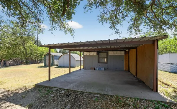 a house view with a outdoor space