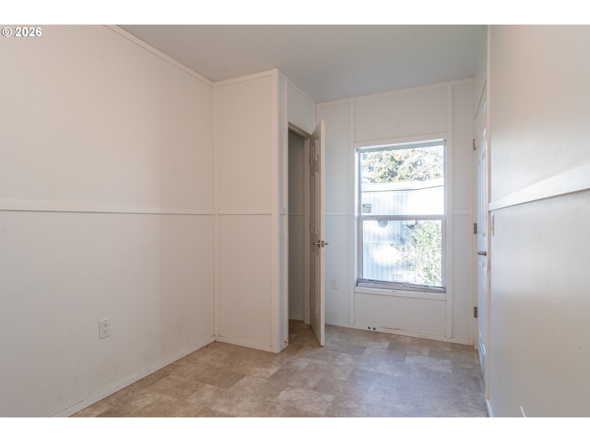 5000 Northeast Stephens Street, Unit 40 Roseburg, OR 97470 - Photo 11 of 27 a view of an empty room and a window