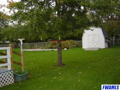 7503 Hosler Road Leo, IN 46765 - Photo 2 of 11 Gallery Image 2