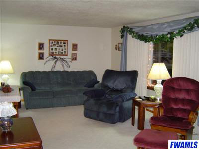 7503 Hosler Road Leo, IN 46765 - Photo 6 of 11 Gallery Image 6