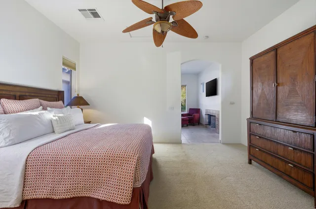 $1,299,000 | 261 Loch Lomond Road, Rancho Mirage, CA 92270