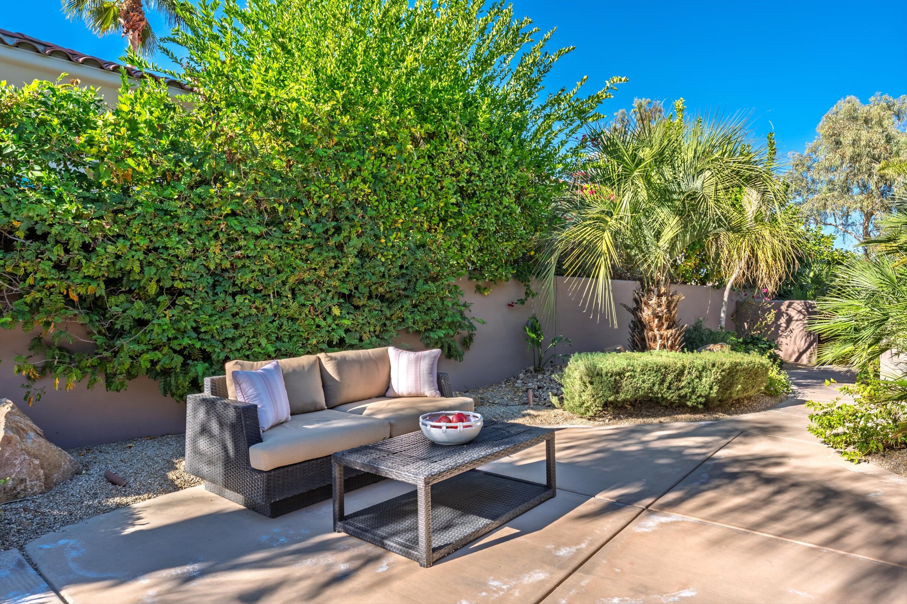 261 Loch Lomond Road Rancho Mirage, CA 92270 - Photo 46 of 67 11-Photo-11